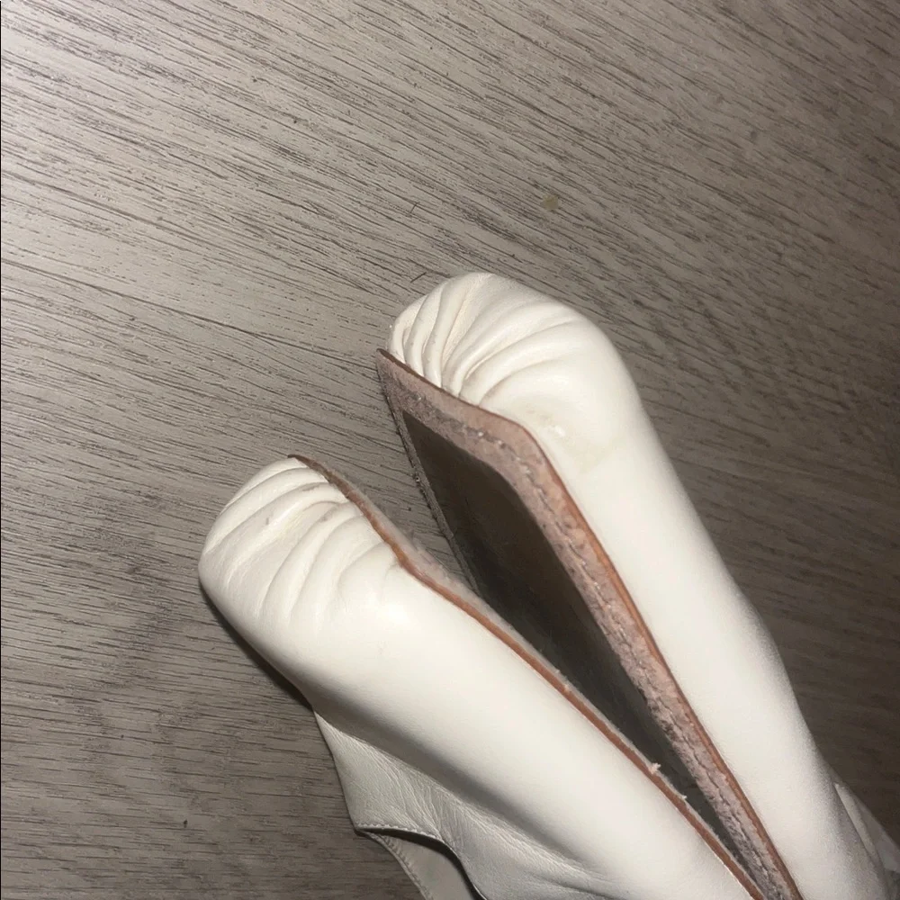 Reformation - Picture 10 of 10